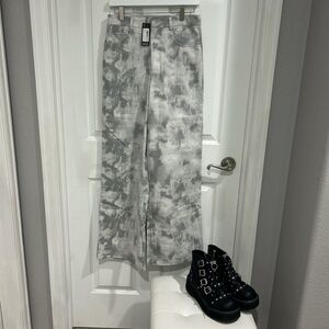 Moving Sale! Gorgeous Gray Cloud Wide-Leg Jeans. Great for  holiday gifting.